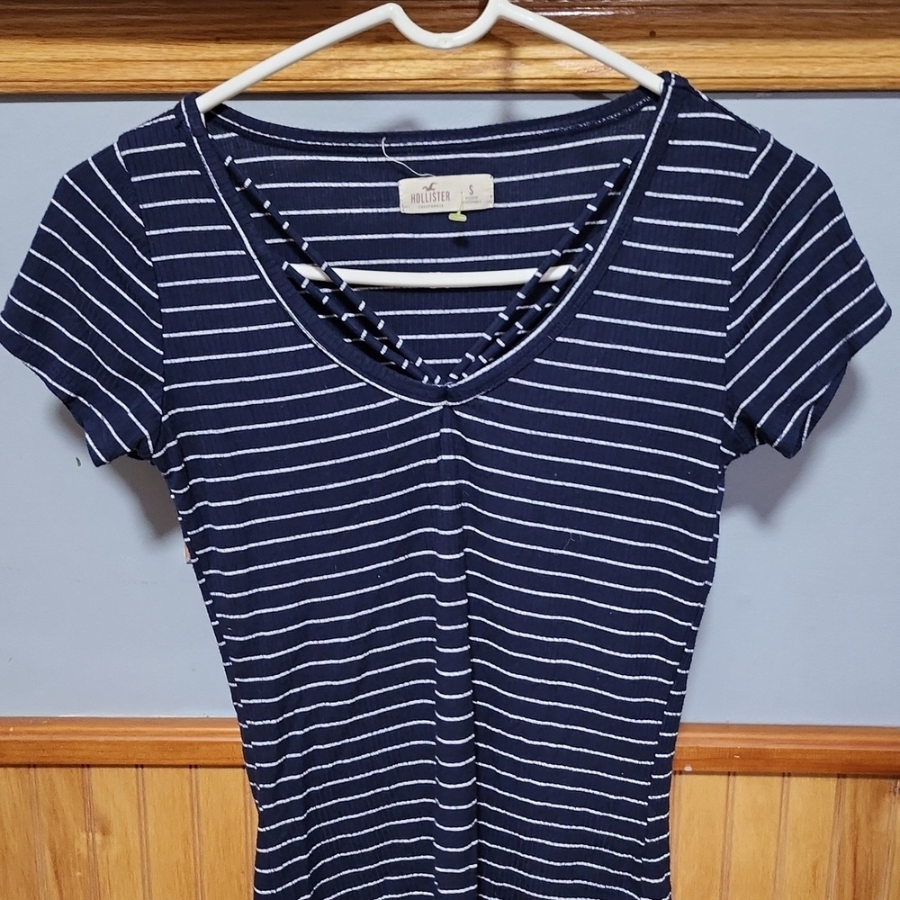 Hollister Navy and White Striped Short Sleeve Top